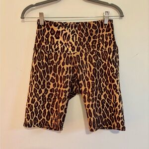 Onzie leopard biker shorts size small